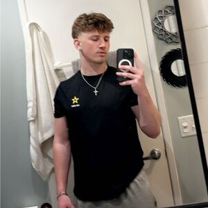 Meet your Posher, travis